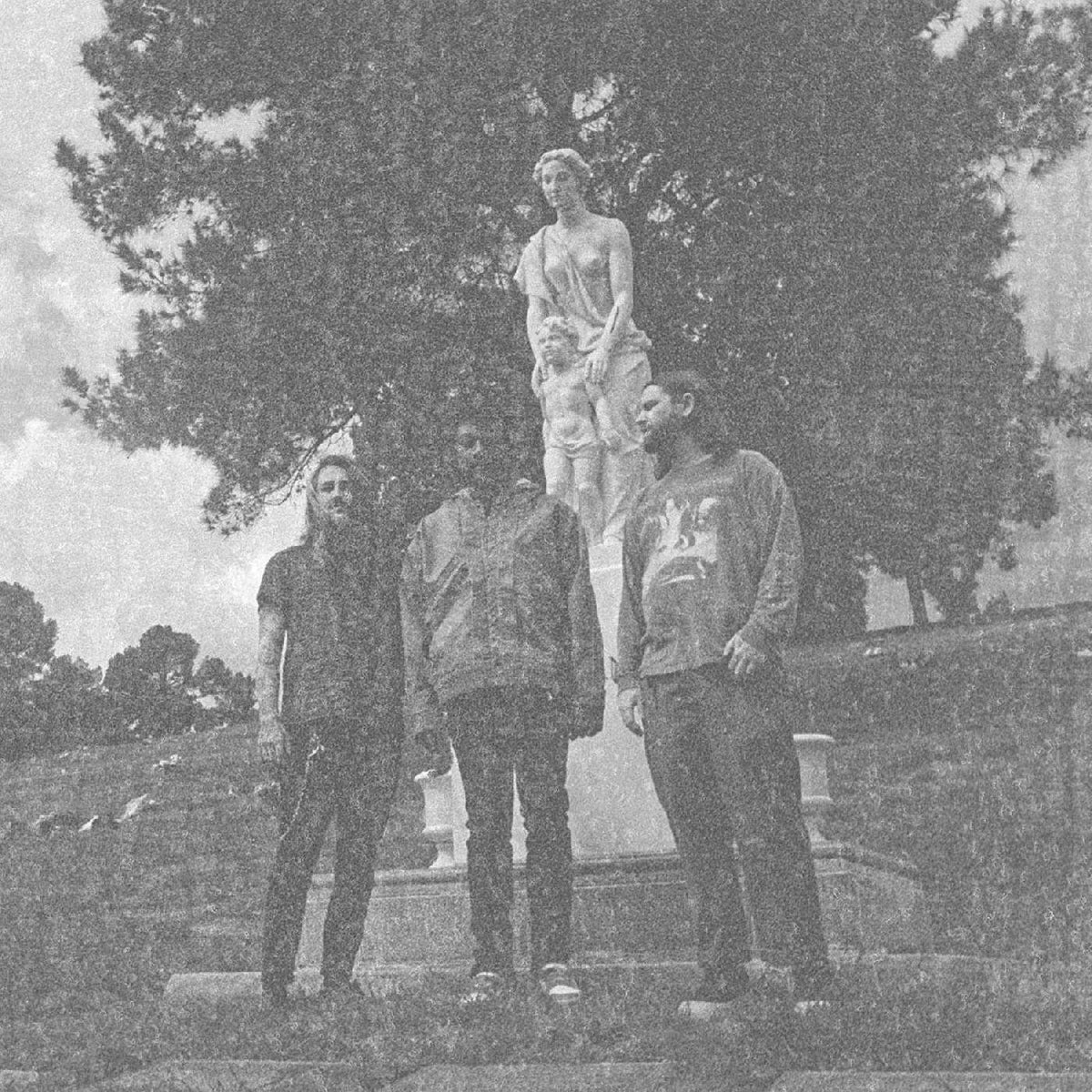 GOTHBOICLIQUE FEAT. HORSE HEAD, LIL TRACY, NEDARB - UNDER YOUR SPELL (CLEAR VINYL)