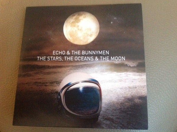 ECHO & THE BUNNYMEN - STARS, THE OCEAN & THE MOON