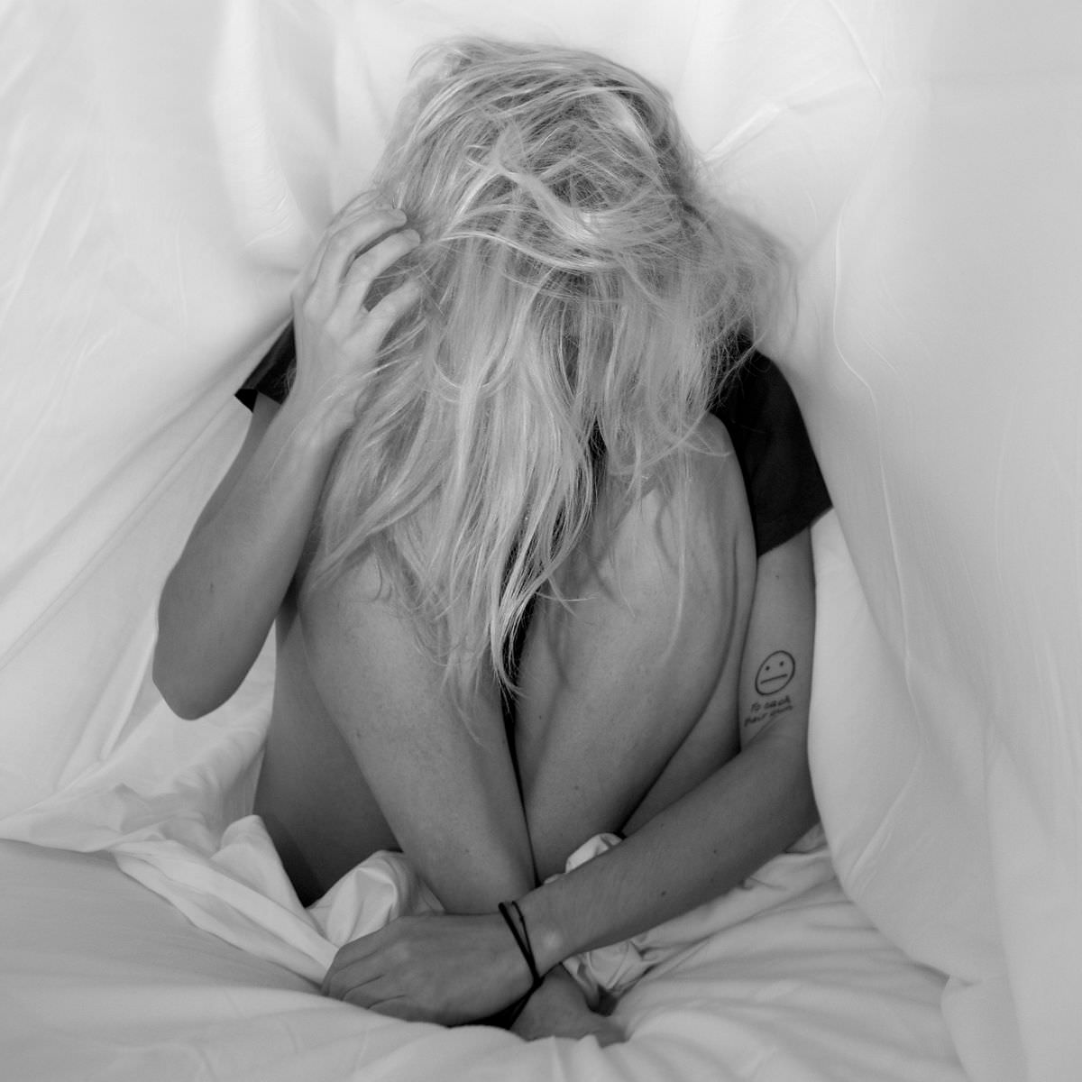 BULLY  - LOSING